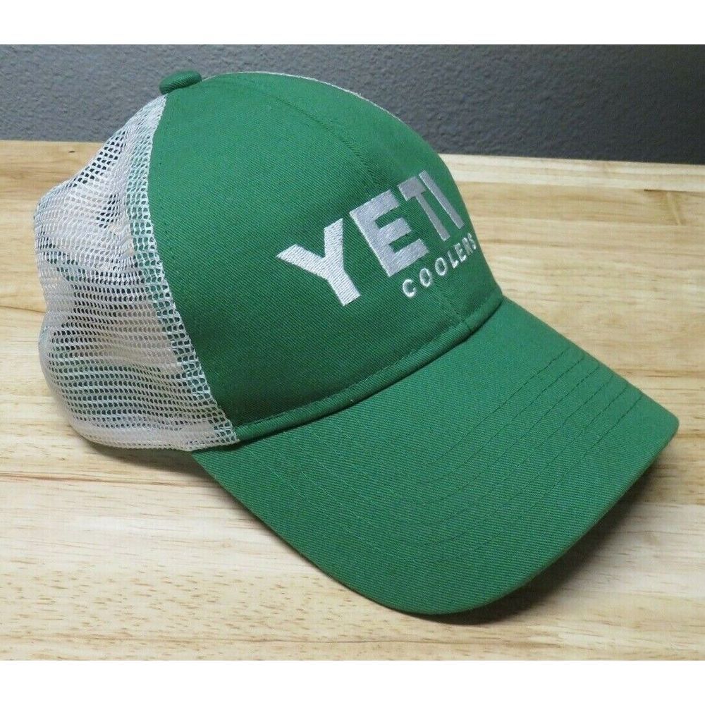 Yeti Coolers Green Trucker Hat Cap Snap Back‎ Mesh Polyester Truckers Adjustable